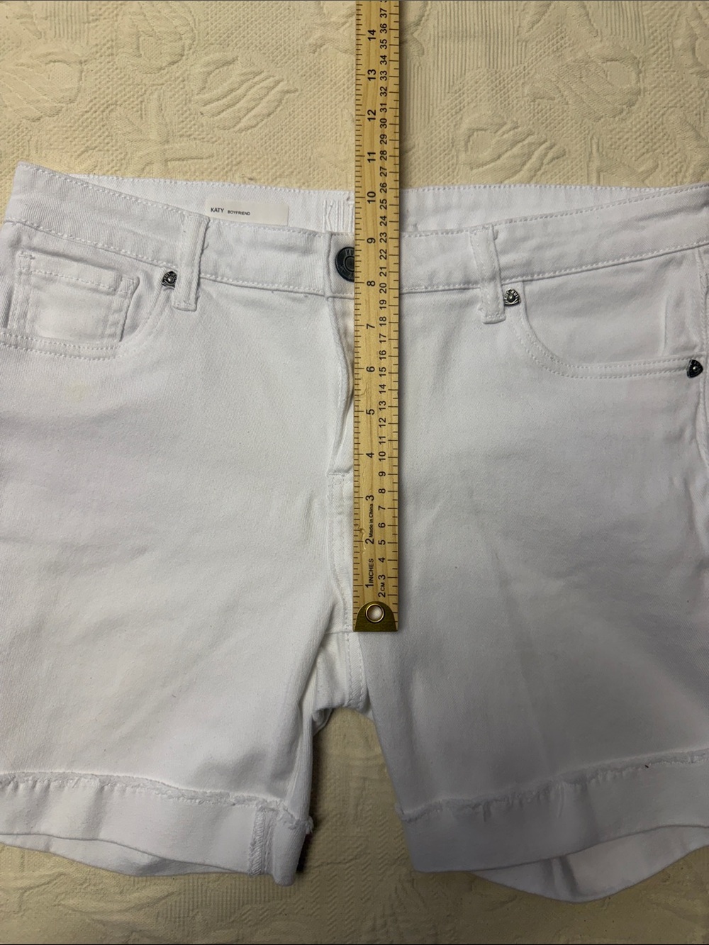 Kut from Kloth Katy Boyfriend shorts 8 - Picture 3 of 8